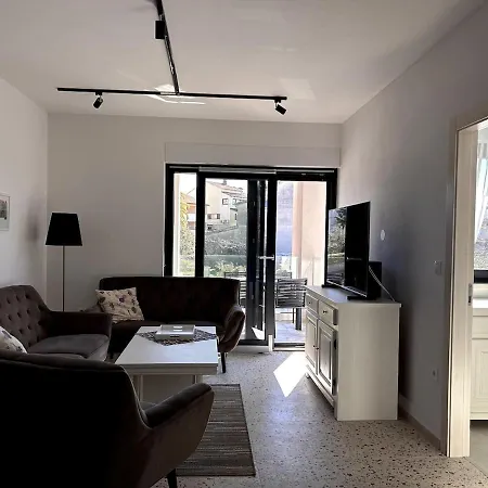 Eleonora Mare * Póla